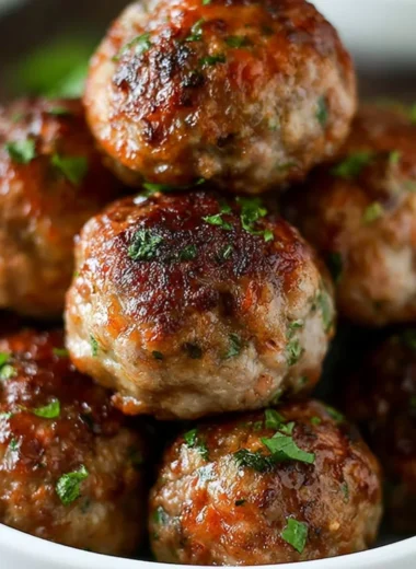 Delicious easy meatball recipe cooked and ready to serve.