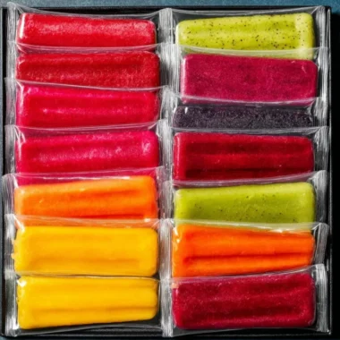 Healthy homemade freezer pops made with fresh fruits and natural ingredients